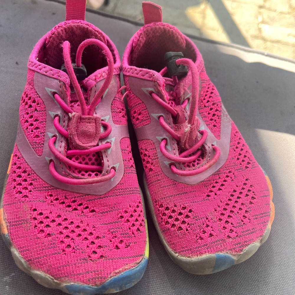 Saguaro Barefoot Sneakers Little Girl Pink Knit Athletic Shoes-